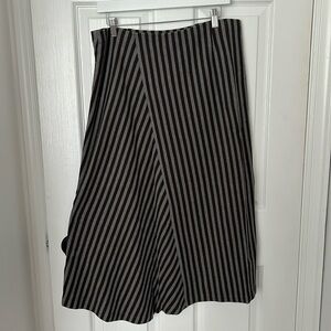 Asymmetrical patterned skirt